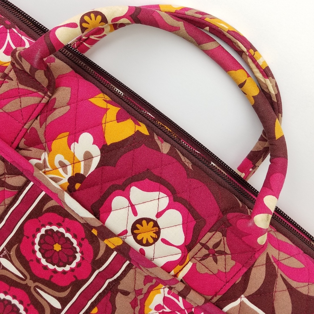 Vera Bradley laptop bag with two sidepockets - Picture 8 of 8